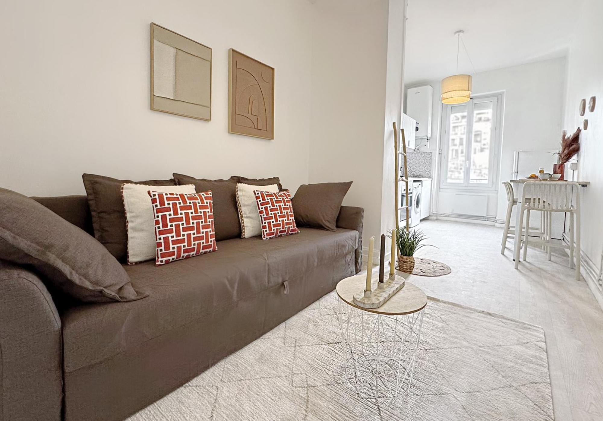 Suite Falso Villeurbanne Esterno foto